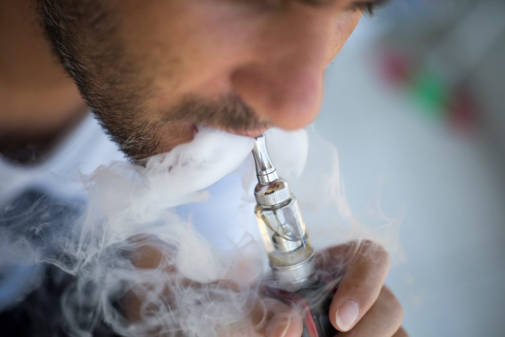 The Smokers Guide to Vaping